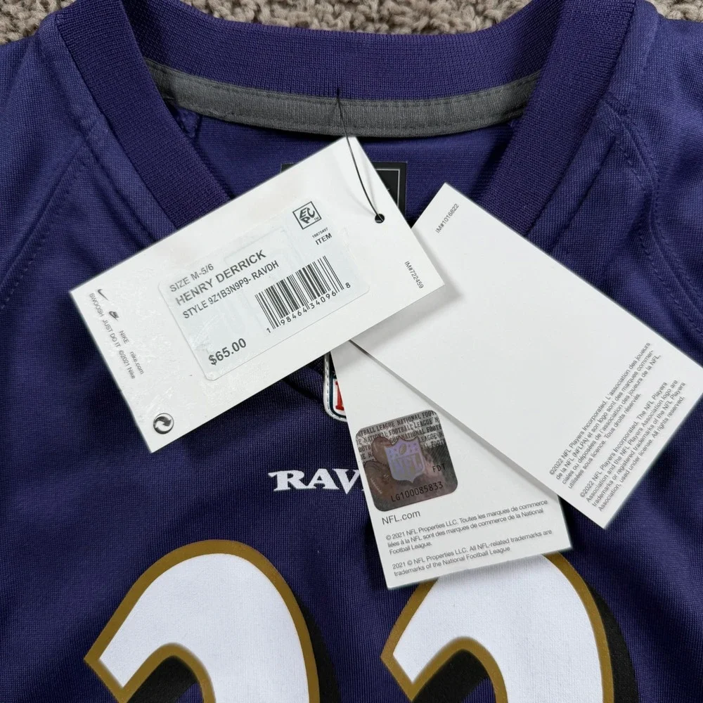 Nike NEW Baltimore Ravens Derrick Henry 22 Purple Kids Jersey Medium 5/6 boys